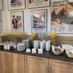 Der neue Buffet-Schrank mit Sekt-Ausschank